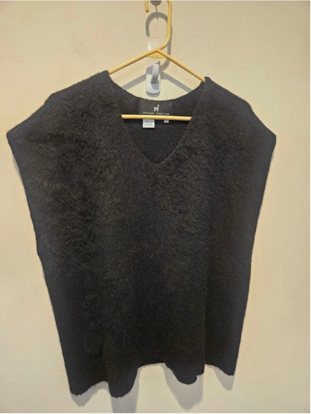 Women's Peruvian Connection Black Baby Alpaca Wool V-Neck Sweater Vest XL - Picture 6 of 12